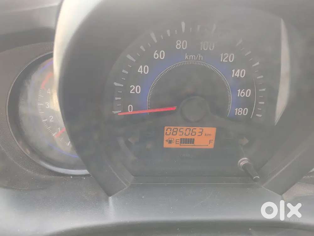 Honda Mobilio 2014 Diesel 86000 Km Driven
