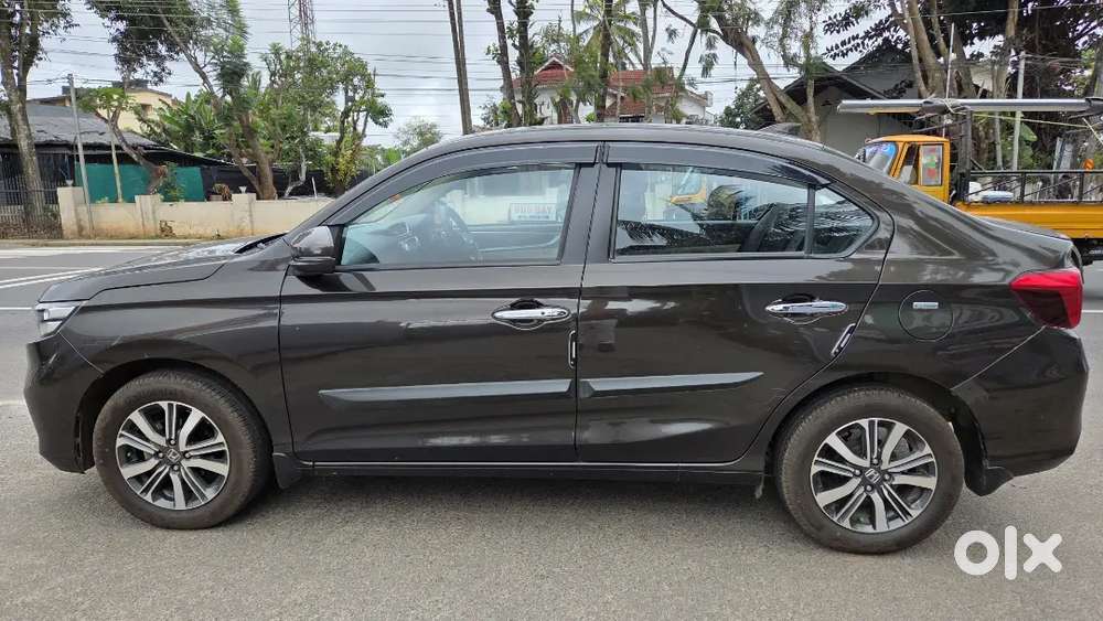 Honda Amaze Vx Cvt 2022 Automatic