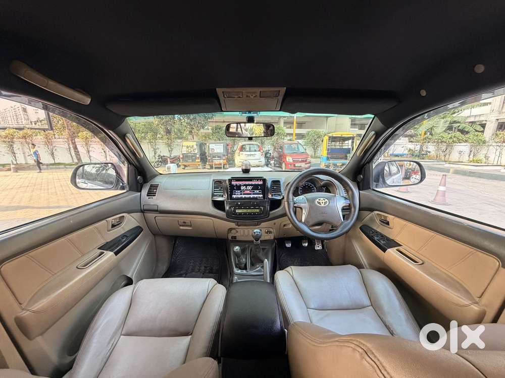 Toyota Fortuner [2009-2012] 3.0 4x4 Mt, 2012, Diesel