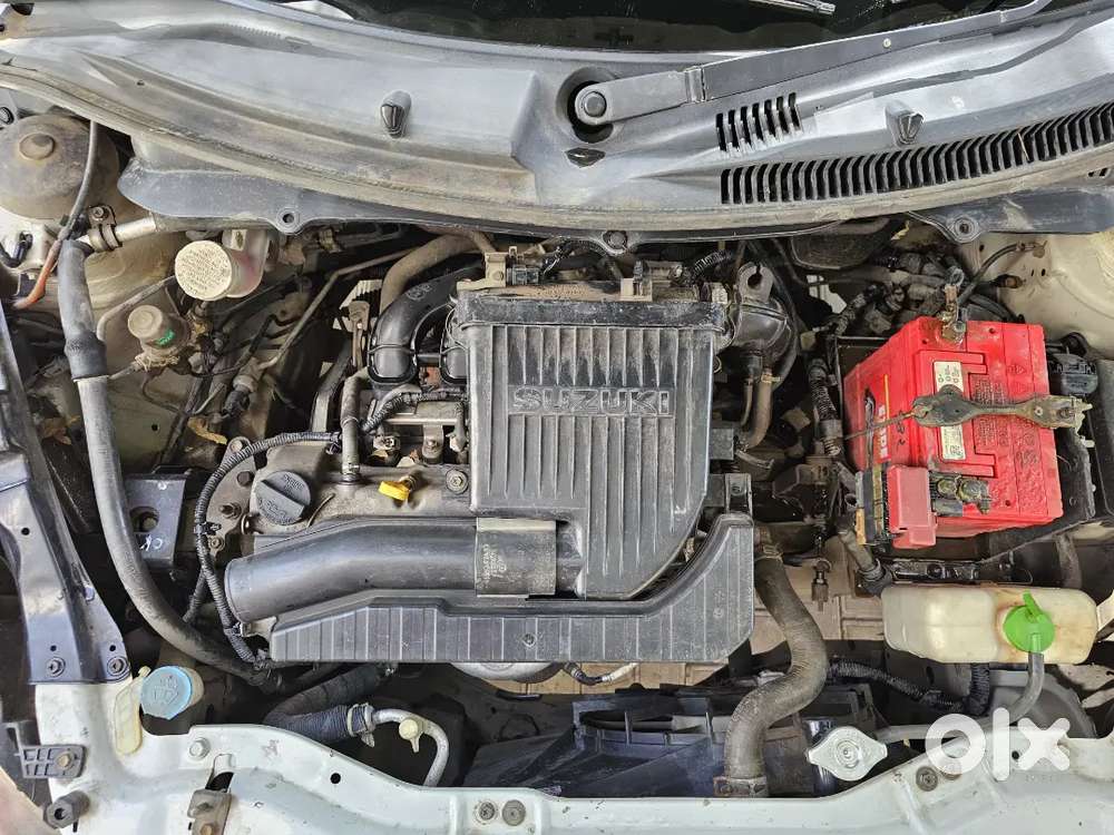 Maruti Suzuki Swift Dzire 2012