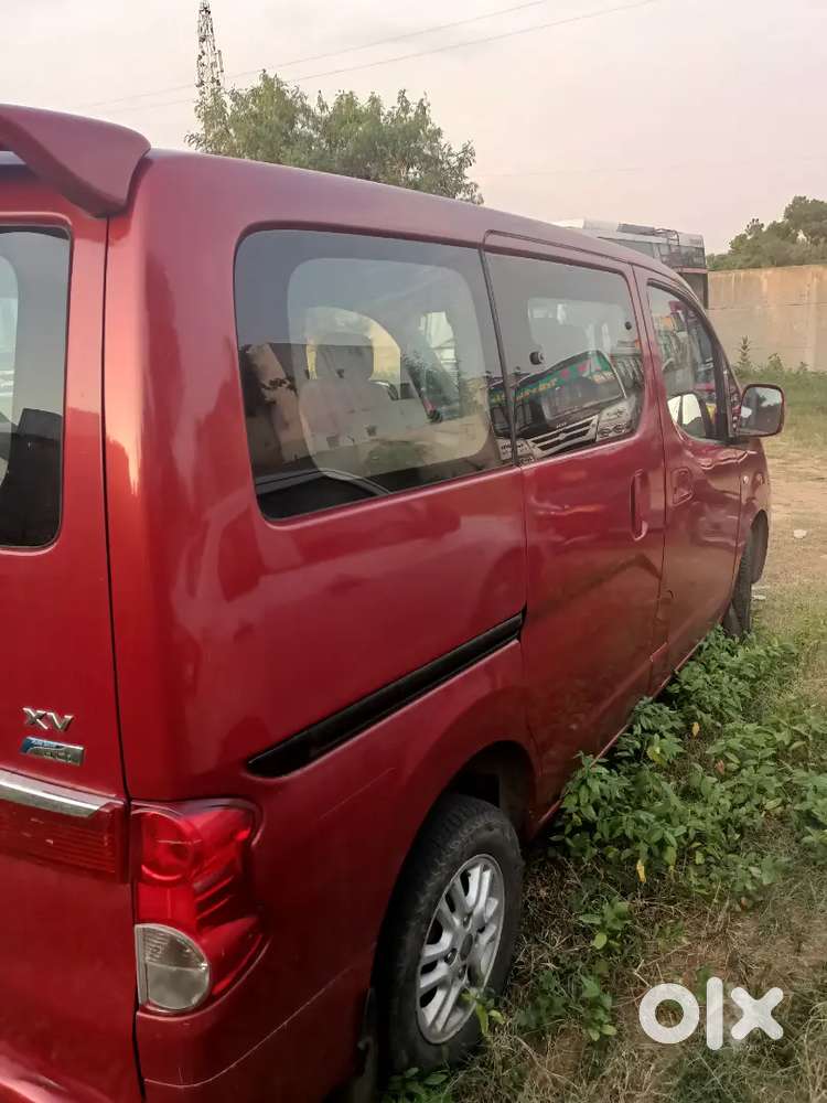 Nissan Evalia 2013 Diesel 200000 Km Driven