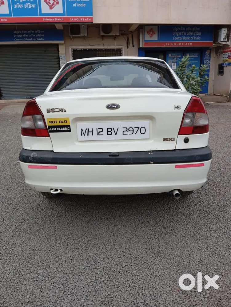 Ford Ikon Pure Petrol 2004 Model