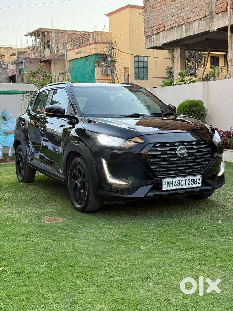 Nissan Magnite Kuro Edition 1.0 Turbo Petrol Cvt, 2023, Petrol