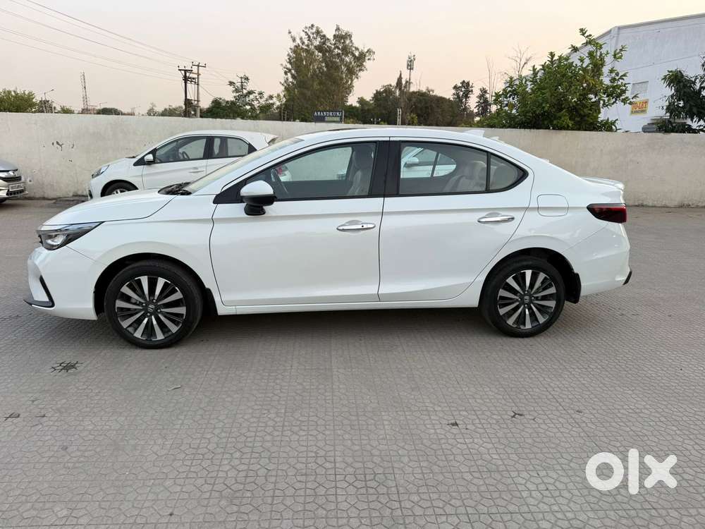 Honda City 1.5 Zx Cvt I-vtec, 2025, Petrol