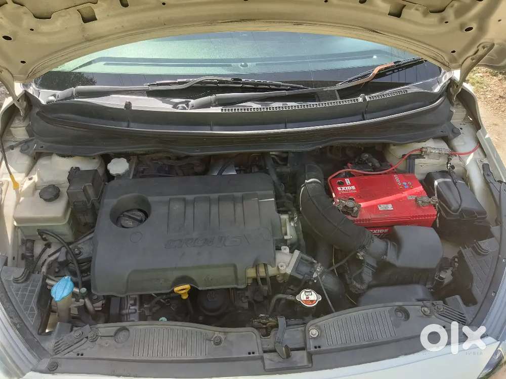 Hyundai I20 Sportz 2014 -2013 Last December Registration