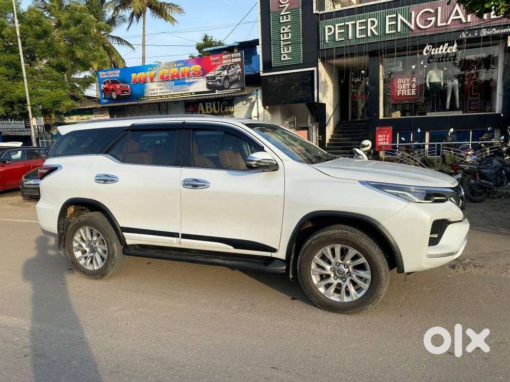 Toyota Fortuner 4x4 At, 2023, Diesel