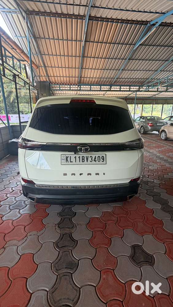 Tata Safari 4x2, 2021, Diesel