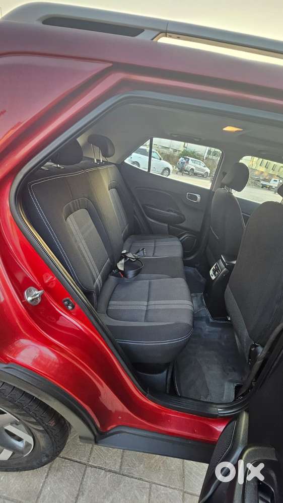 Hyundai Venue S Turbo Dct, 2019, Petrol