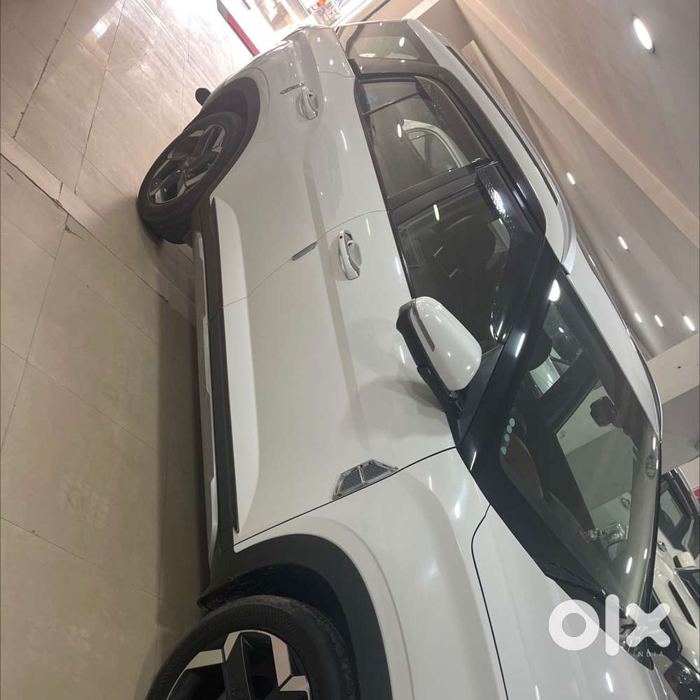 Hyundai Alcazar Signature, 2021, Petrol