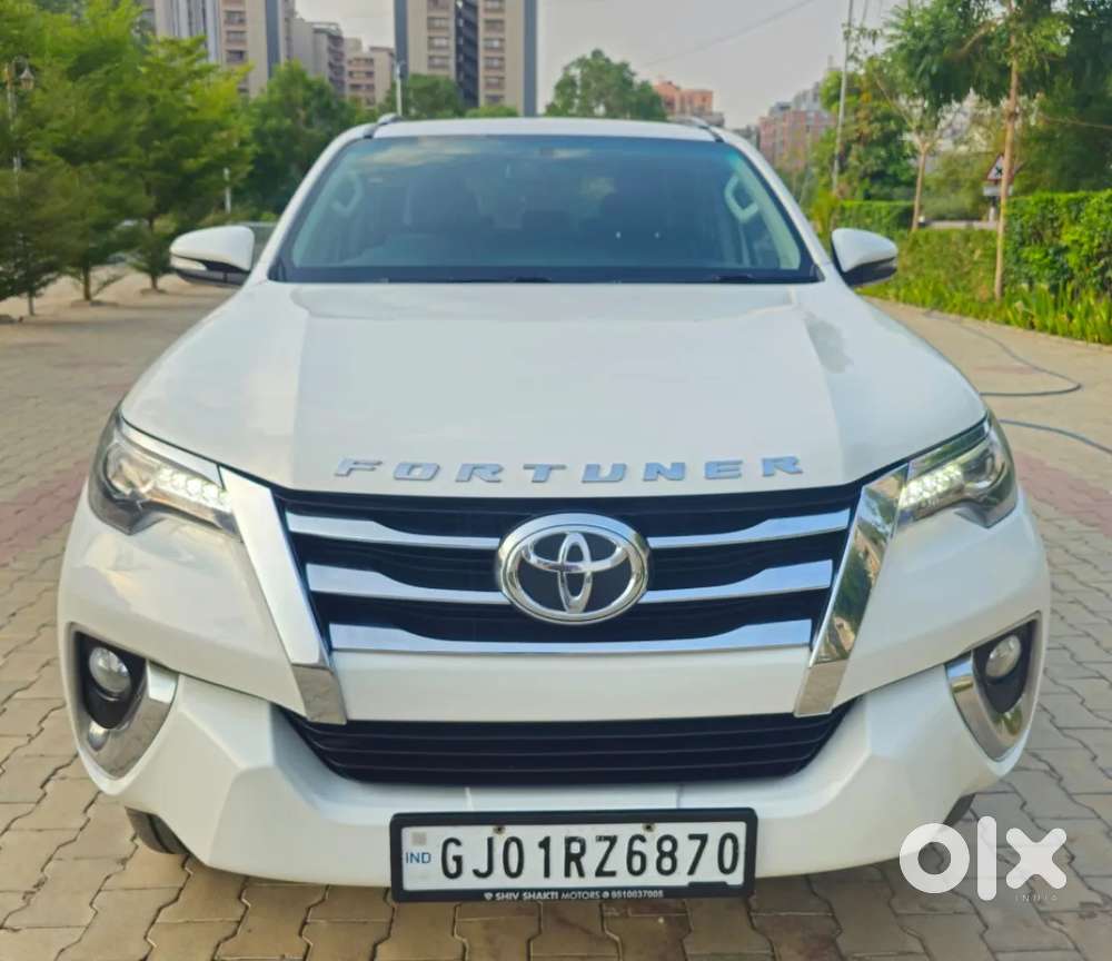 Toyota Fortuner 4x2 At, 2017, Diesel