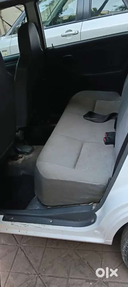 1st Owner, Genuine 48215 Km ,,well Maintained Car,,full Insurance