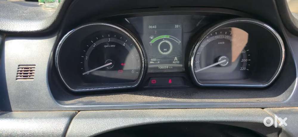 Tata Hexa 2017 Diesel 100000 Km Driven