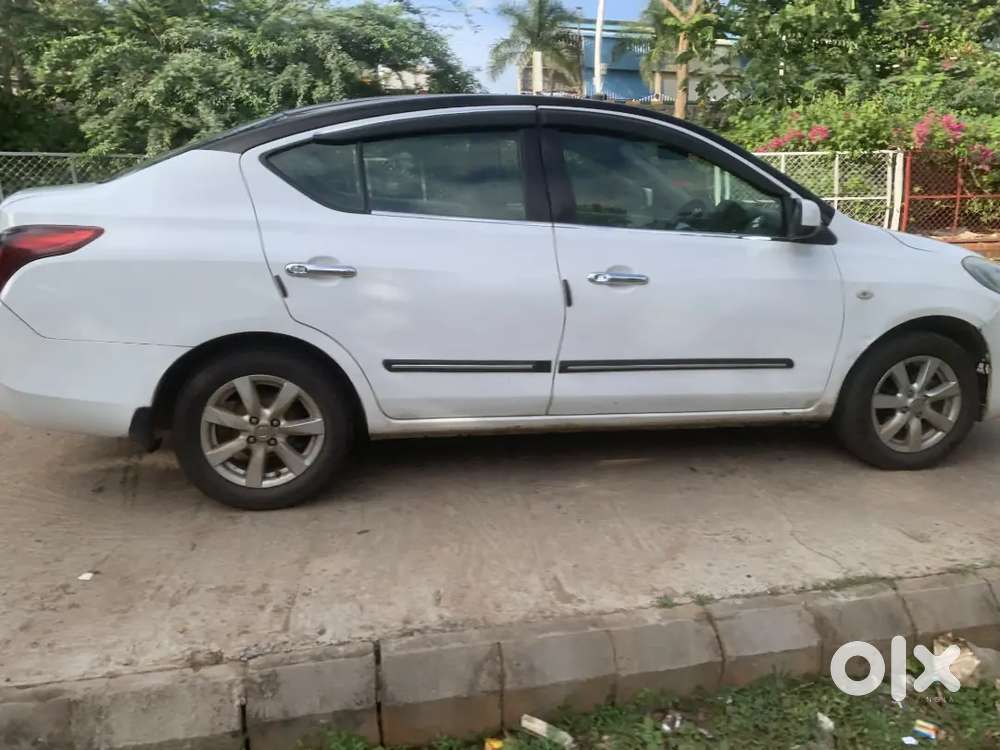 Nissan Sunny Diesel 2013