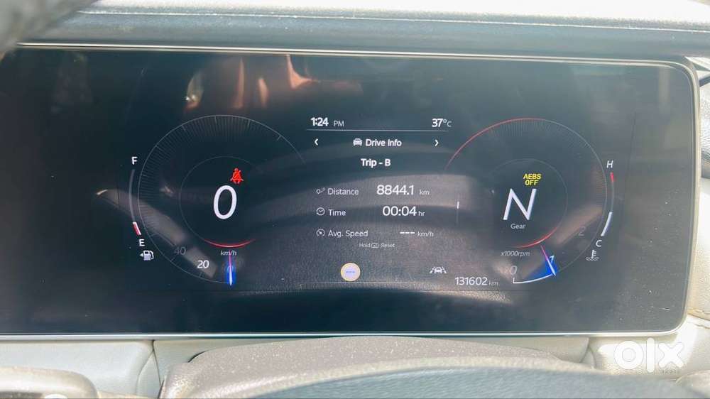 Mahindra Xuv700 Ax7 L Diesel Mt  7 Seater  Silver  Thanjavur