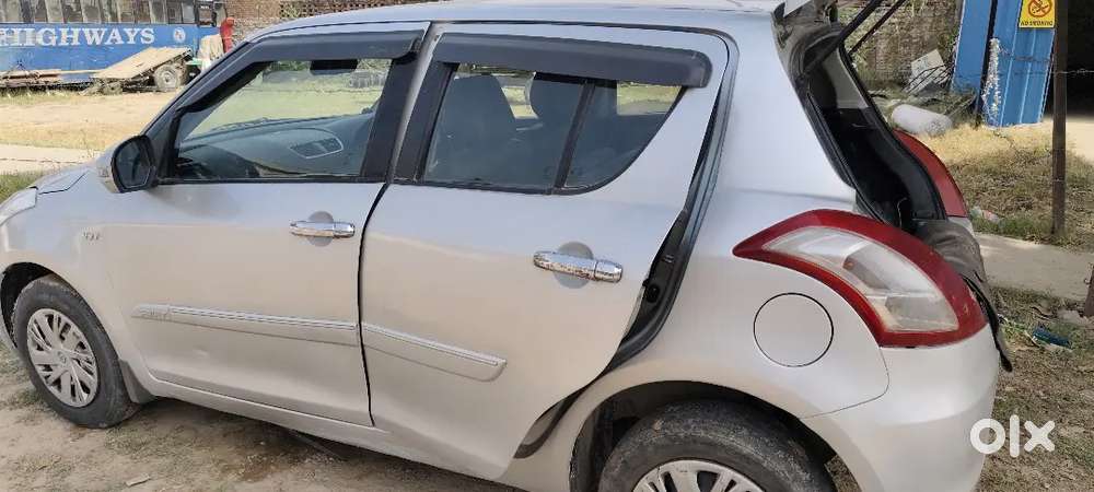 Maruti Suzuki Swift 2012 Cng & Hybrids 110000 Km Driven