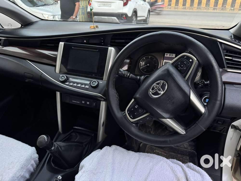 Toyota Innova Crysta 2.4 Z 7 Str, 2016, Diesel