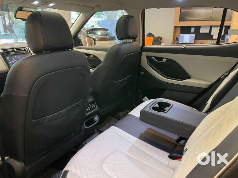 Hyundai Creta Sx (o) 1.5 Petrol Cvt, 2023, Petrol