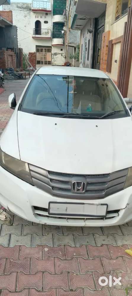 Honda City Zx 2012 Cng & Hybrids 80000 Km Driven