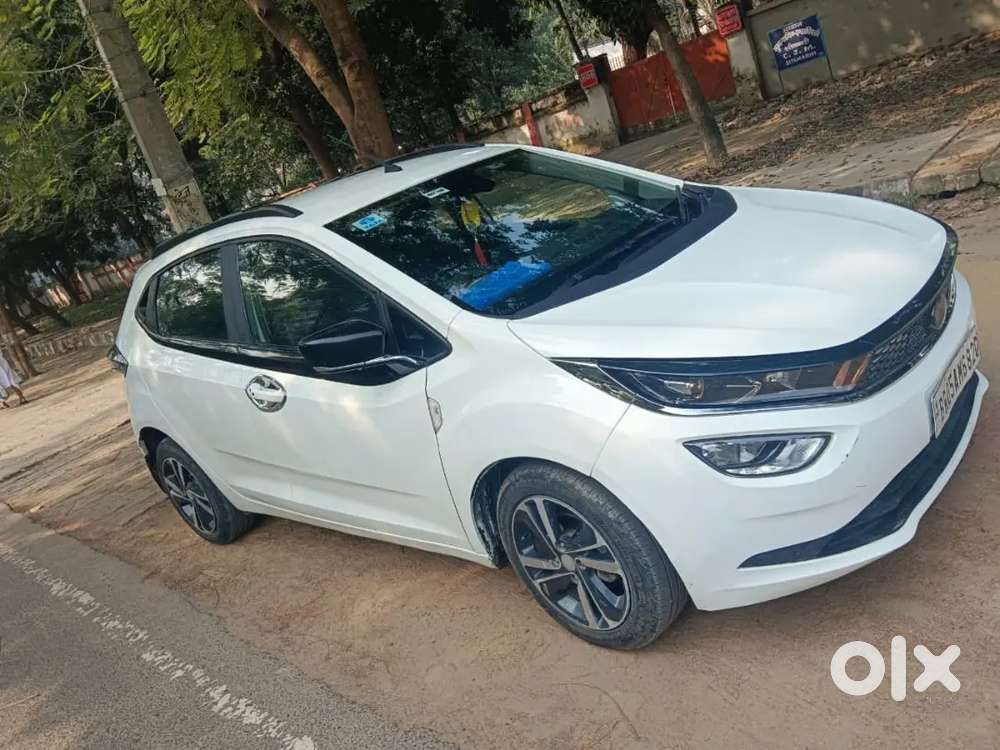 Tata Altroz 2021 Diesel 38000 Km Driven Top Model