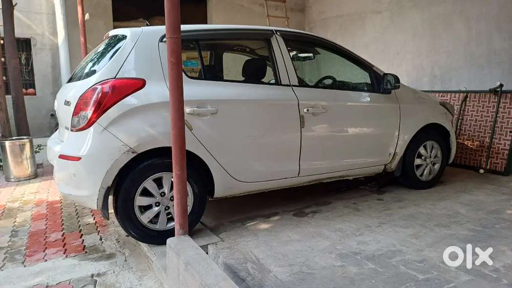 I20 Car Engine Gear Ac 100% Ok Family Car