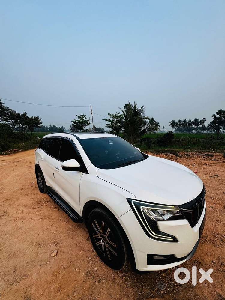 Xuv 700 Ax7 Automatic