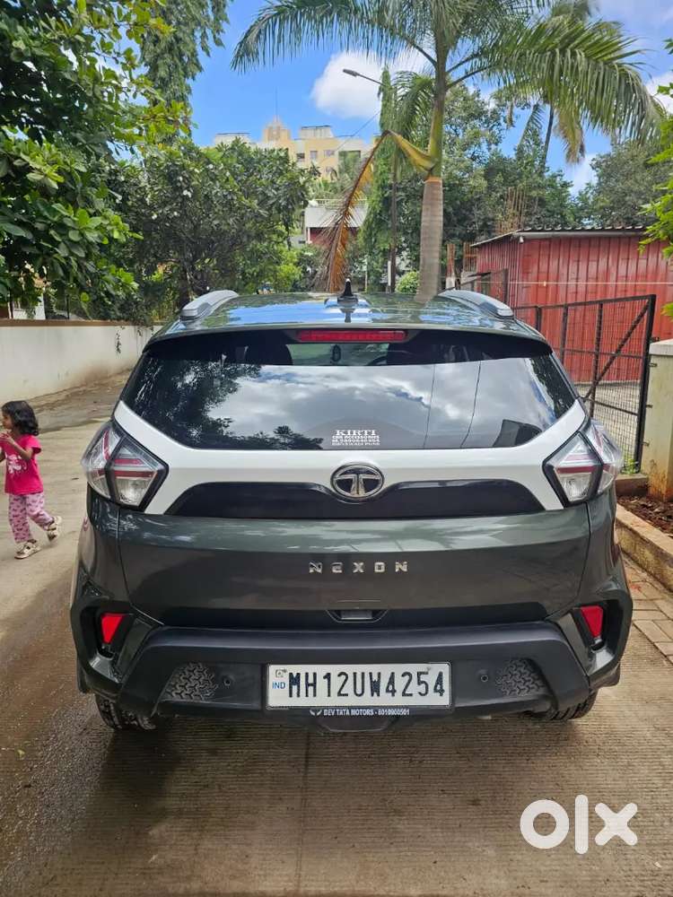 Tata Nexon Xms Plus (sunroof)