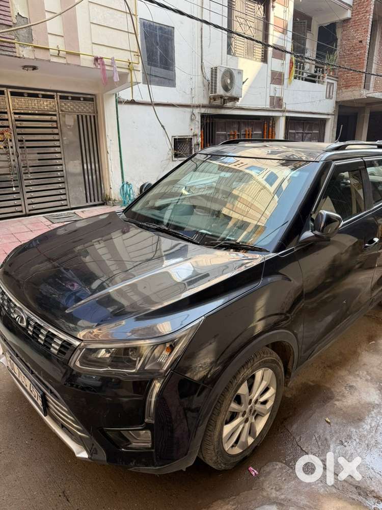 Mahindra Xuv300 2021 Petrol Well Maintained