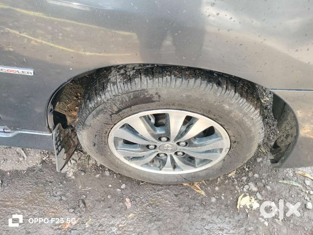 Toyota Innova [2013-2016] 2.5 V Diesel 7 Str, 2015, Diesel