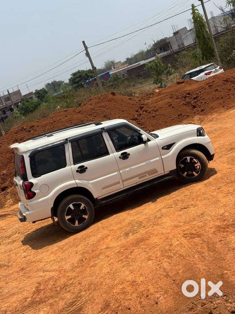 Mahindra Scorpio Classic, 2022, Diesel