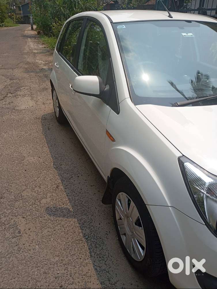 Ford Figo 2010 Cng & Hybrids Well Maintained