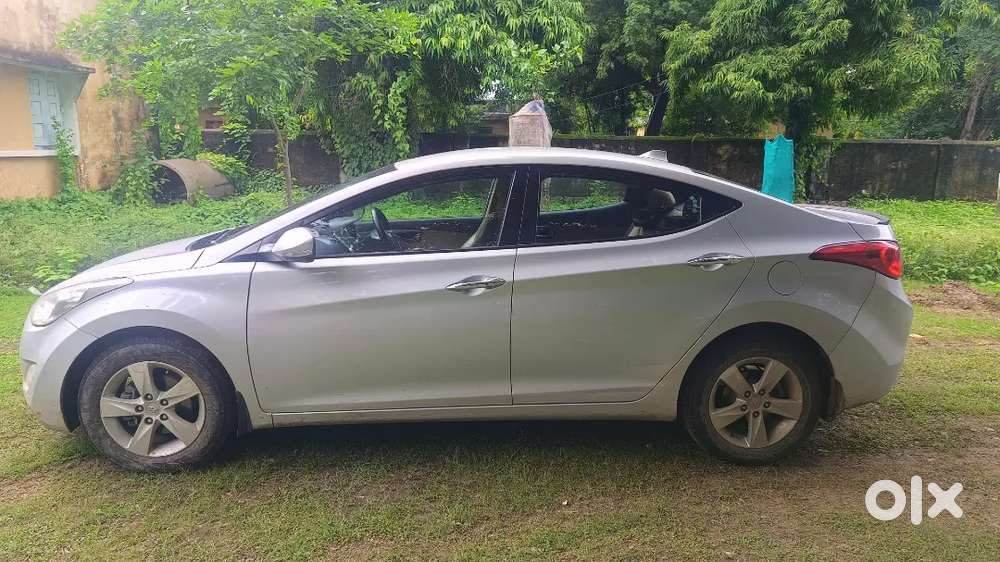 Hyundai New Elantra 2013