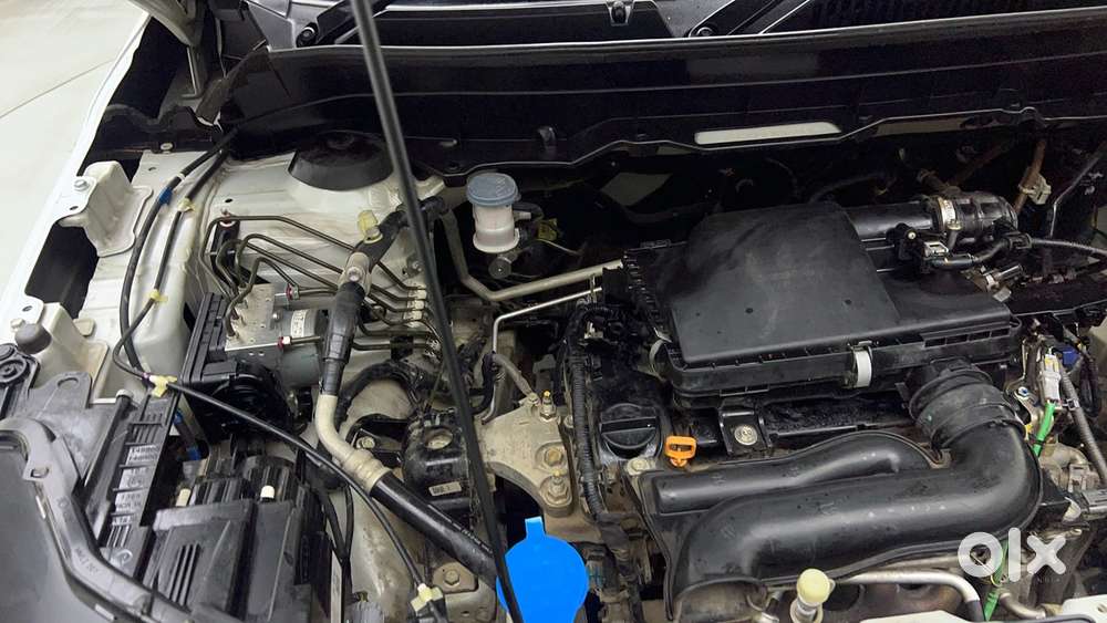 Maruti Suzuki Vitara Brezza 1.5 Zxi At, 2022, Petrol