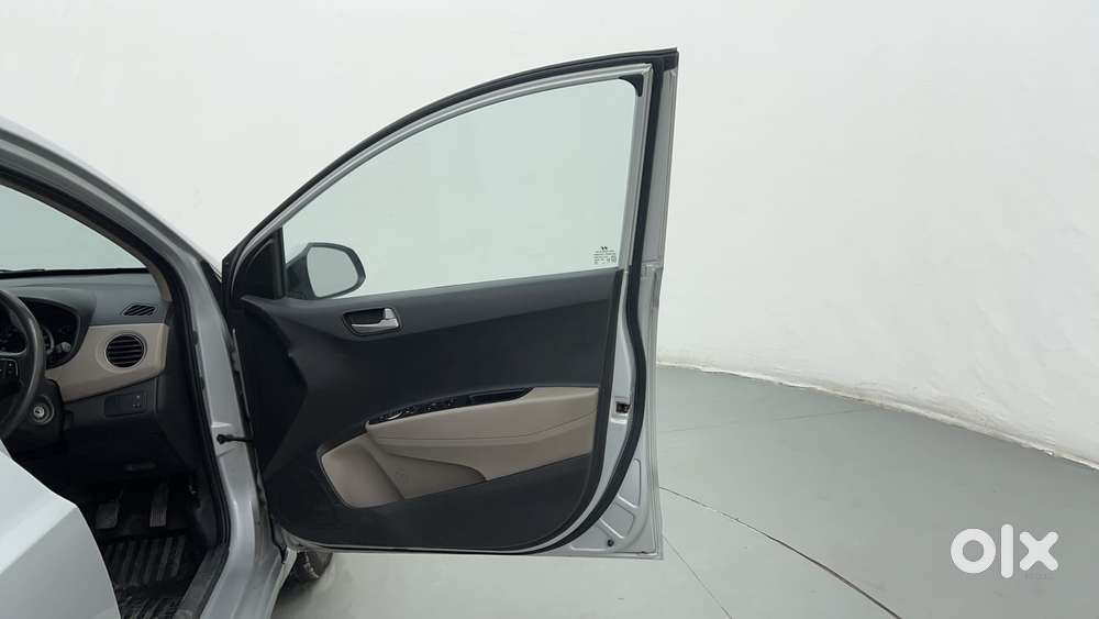 Hyundai Grand I10 Sportz 1.2 Kappa Vtvt, 2015, Petrol