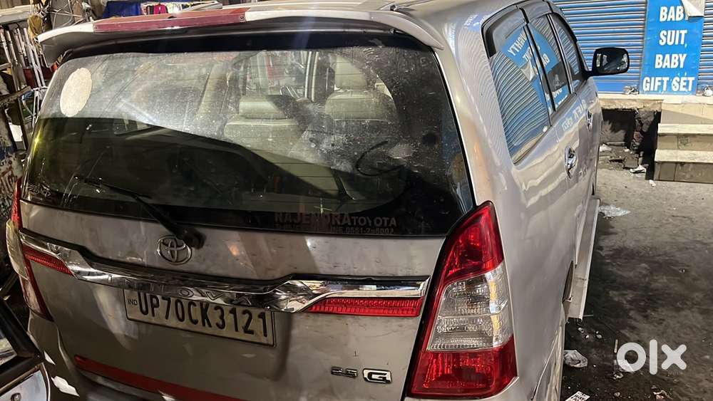 Toyota Innova Diesel 2014