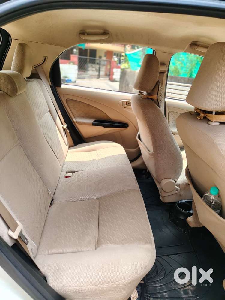 Toyota Etios Liva Vxd Dual Tone, 2019, Diesel