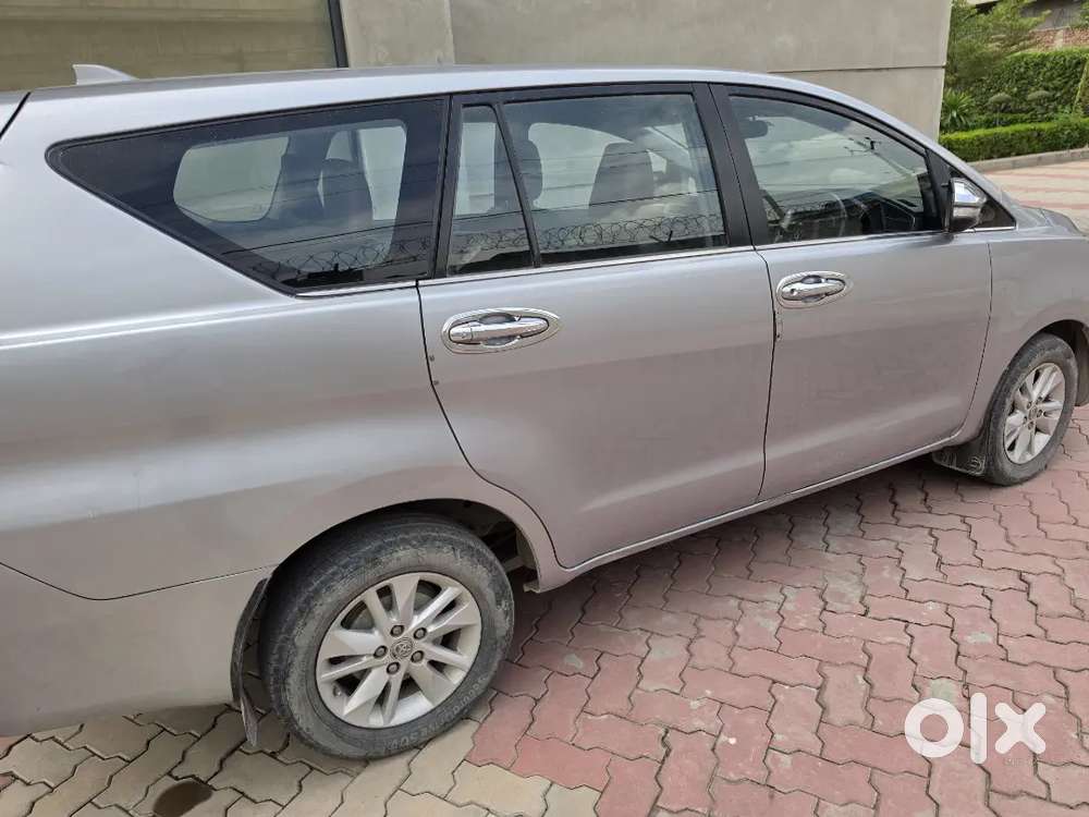 Toyota Innova Crysta 2016 Diesel Automatic