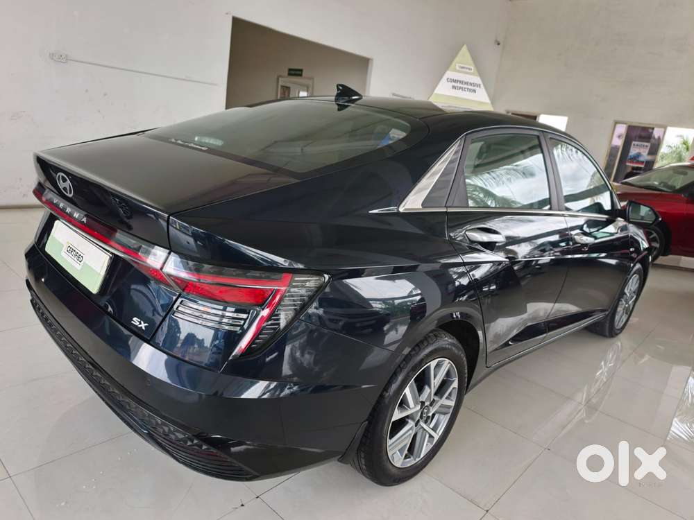 Hyundai Verna Sx (o) 1.5 Vtvt Ivt [2023 - 2026], 2023, Petrol
