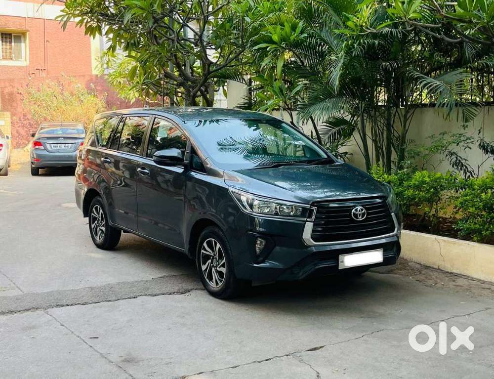 Toyota Innova Crysta 2.4 Gx Limited Edition At 7 Str, 2021, Diesel