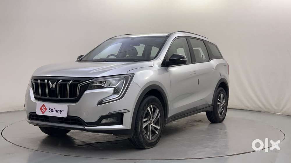Mahindra Xuv700 2.0 Ax 5 Petrol At Str, 2023, Petrol