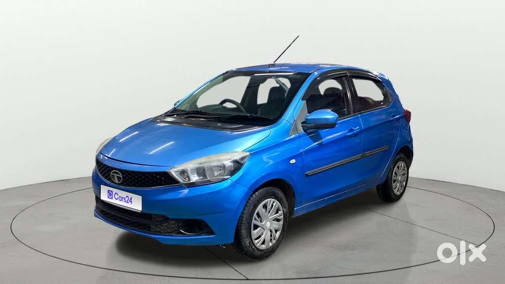 Tata Tiago 1.2 Revotron Xt, 2016, Petrol