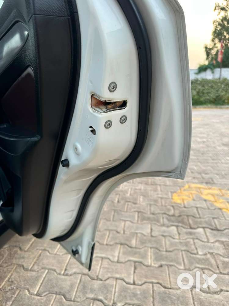 Maruti Brezza Diesel 2019 Automatic