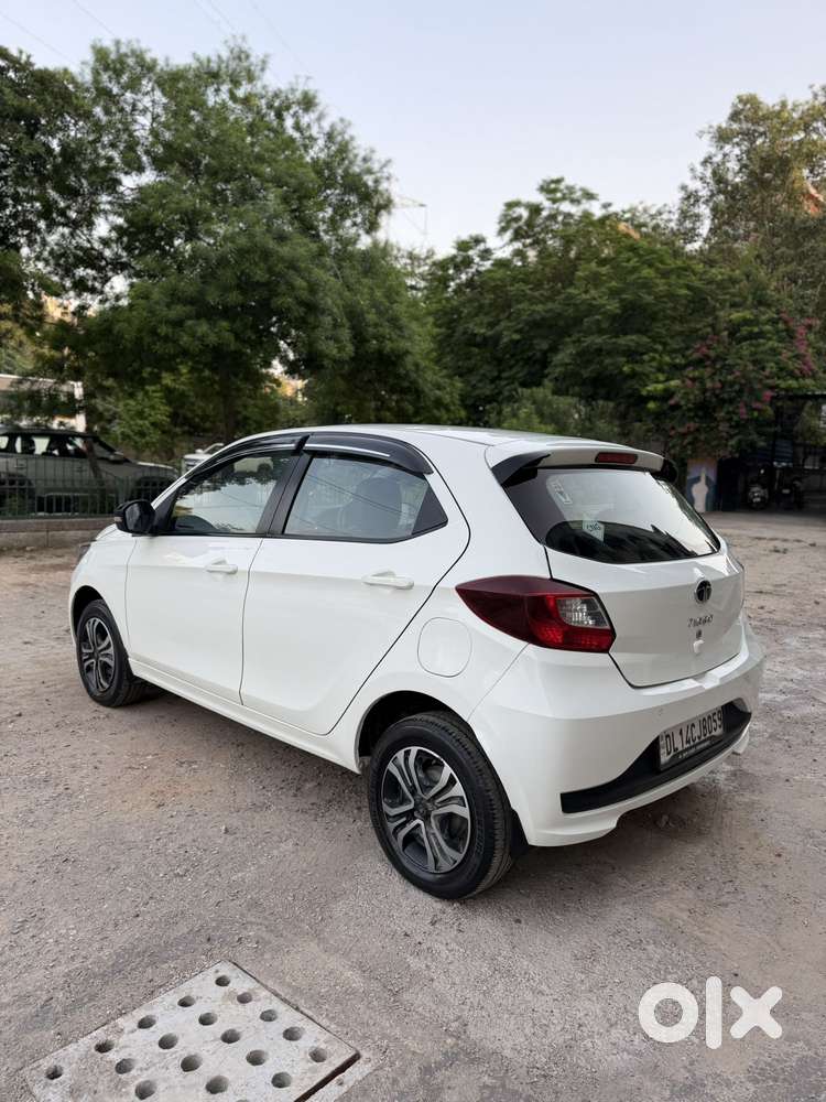 Tata Tiago 1.2 Revotron Xt Cng, 2024, Cng & Hybrids