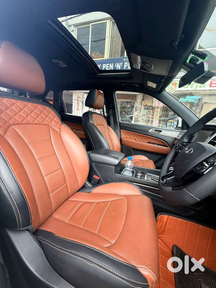 Mahindra Alturas G4 4x4 At, 2019, Diesel