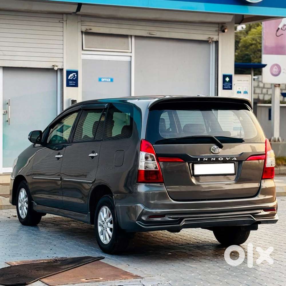 Toyota Innova 2.5 V 7 Str, 2012, Diesel