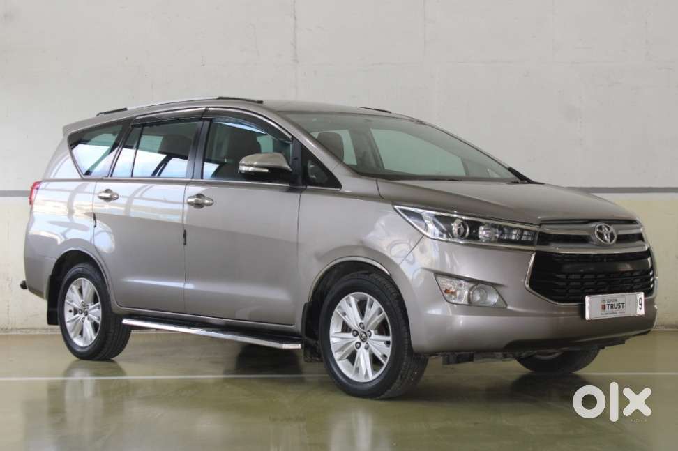 Toyota Innova Crysta 2.8 Z, 2016, Diesel