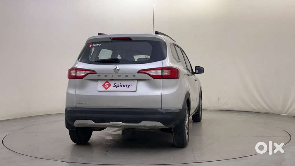 Renault Triber Rxz, 2020, Petrol