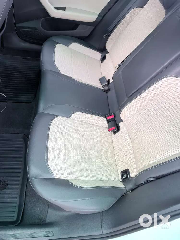 Volkswagen Virtus Topline Petrol Manual 2025