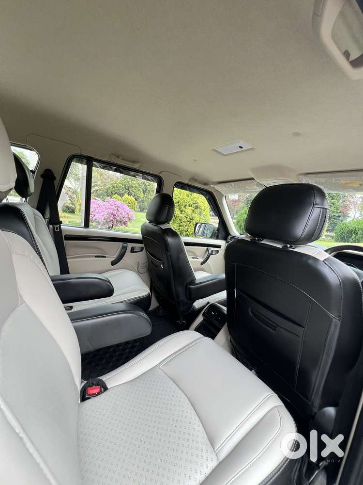 Mahindra Scorpio Classic 2.2 S 11 Mt 7 Cc, 2024, Diesel