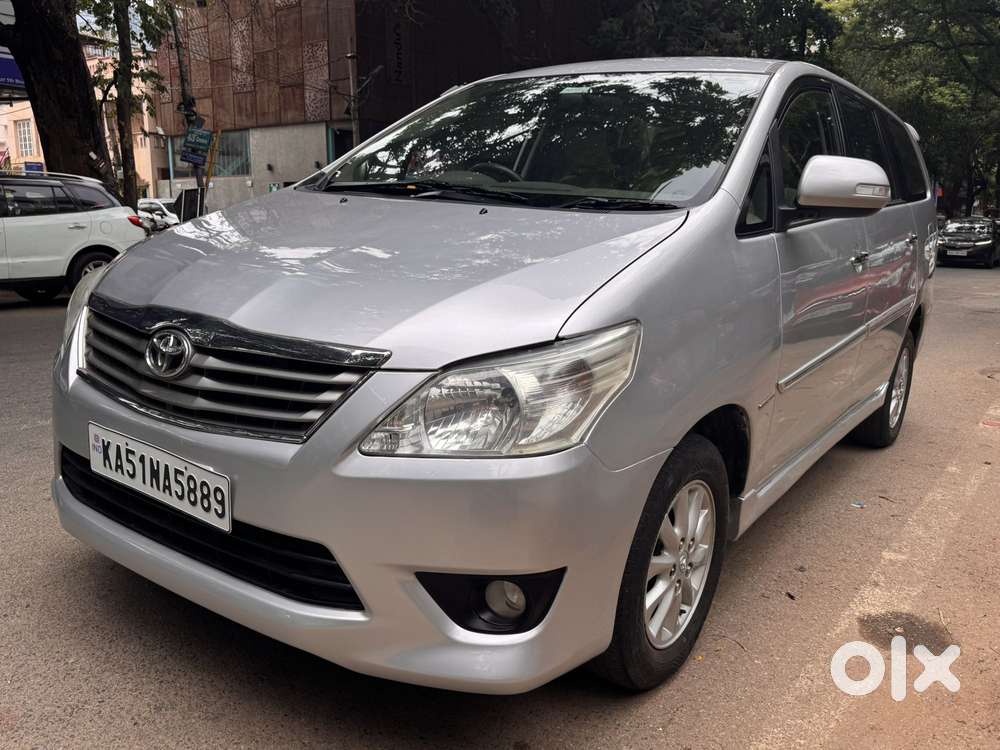Toyota Innova 2.5 V 7 Str, 2012, Diesel