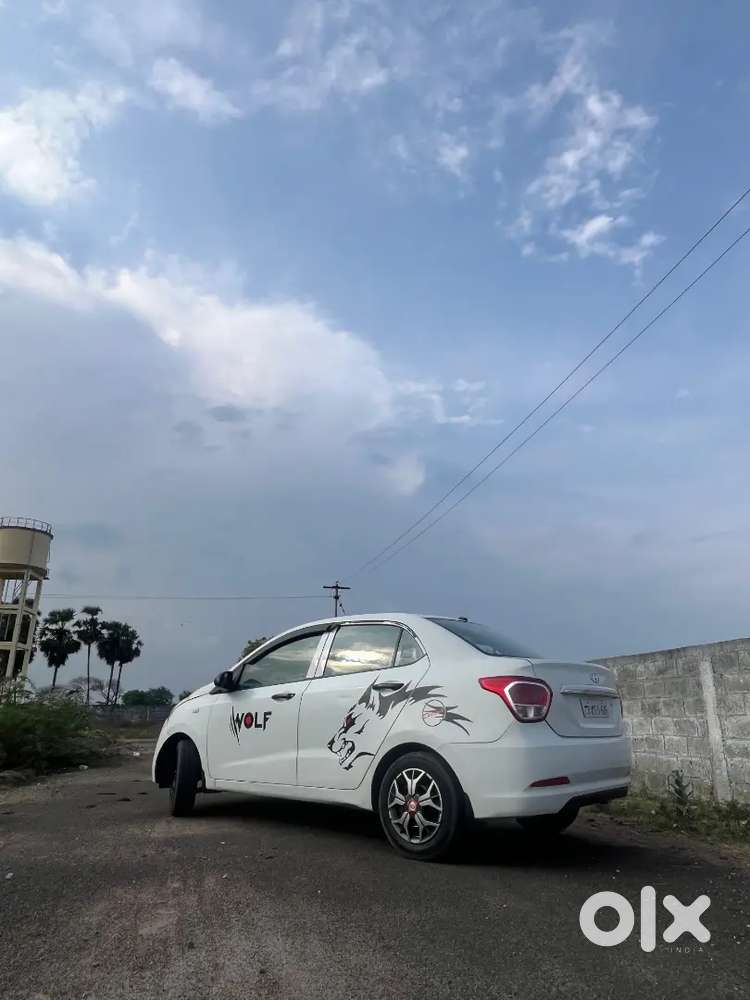 Hyundai Xcent Diesel 2016 Variant